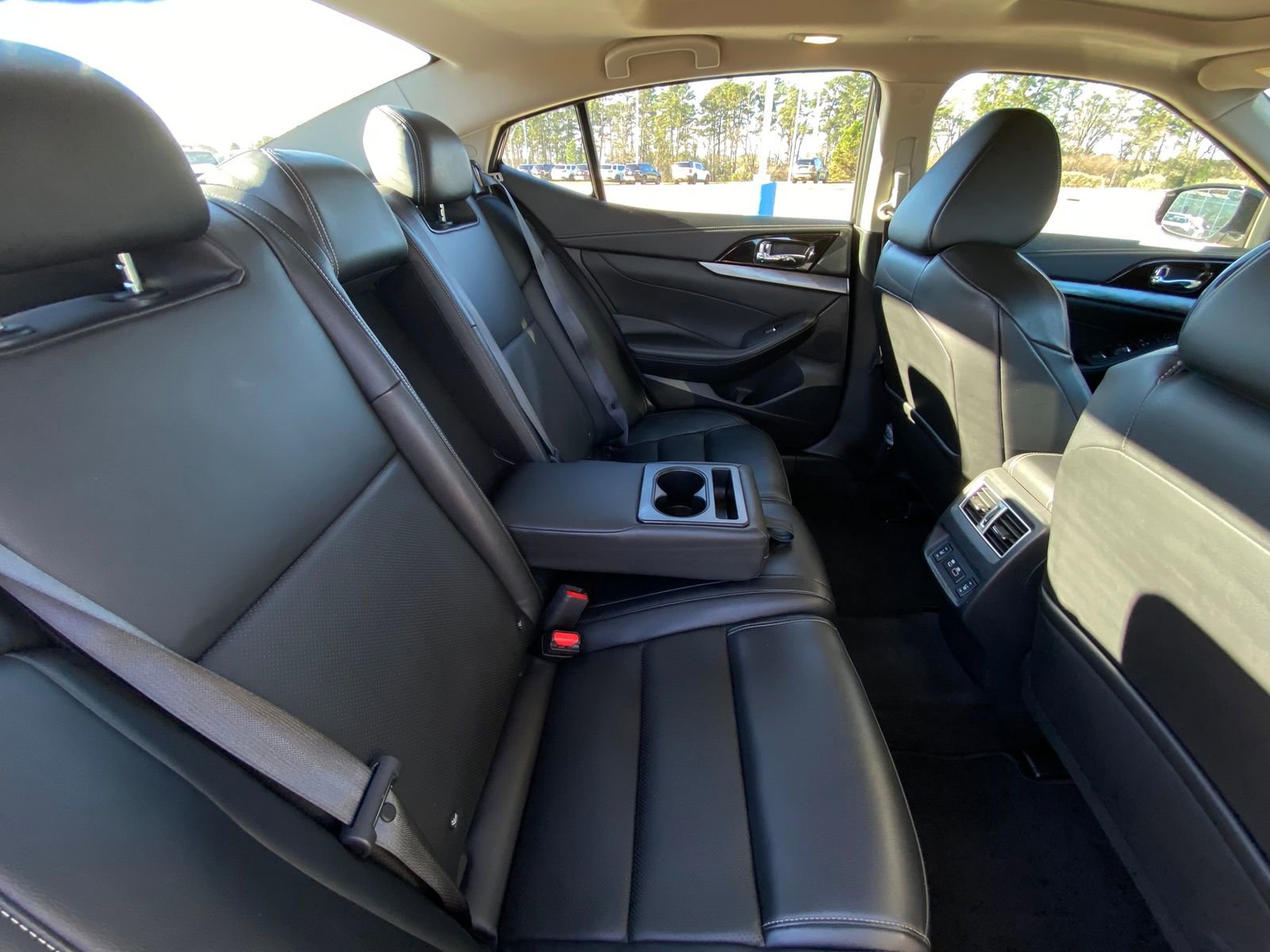 Used 2023 Nissan Maxima SL image 31