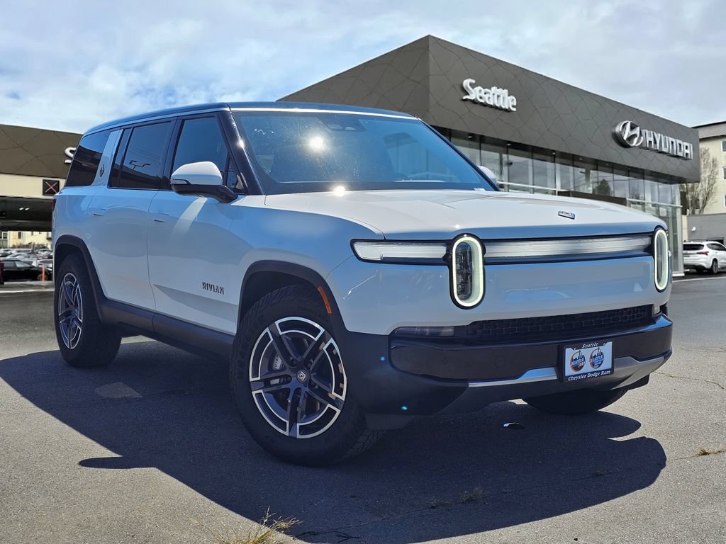 Used 2025 Rivian R1S Adventure Dual