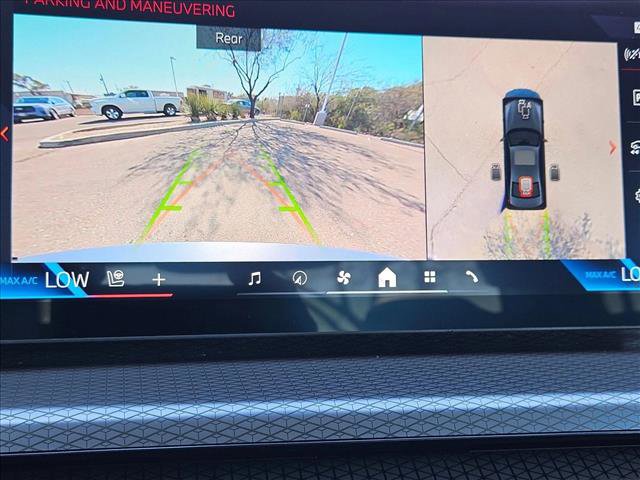 Certified 2025 BMW 330i Sedan w/ Convenience Package image 18