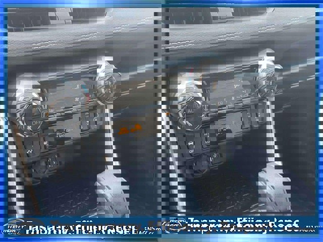 Used 2025 Toyota RAV4 XLE w/ Convenience Package image 29