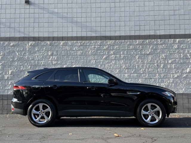 Used 2017 Jaguar F-PACE Premium AWD/4WD image 18