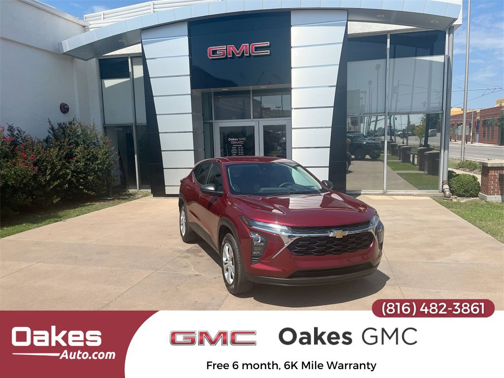 Certified 2025 Chevrolet Trax LS