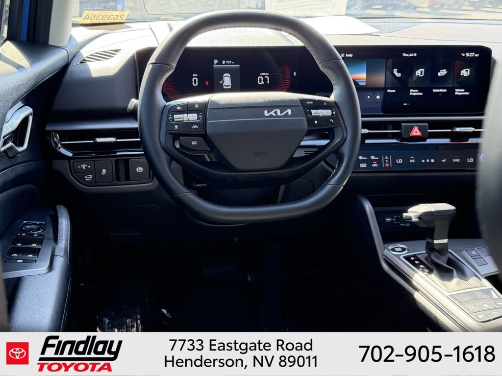 Used 2026 Kia Sportage EX w/ EX Panorama Roof Package FWD image 8