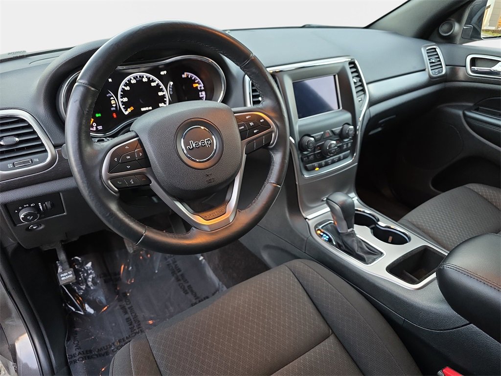 Used 2018 Jeep Grand Cherokee Laredo image 19
