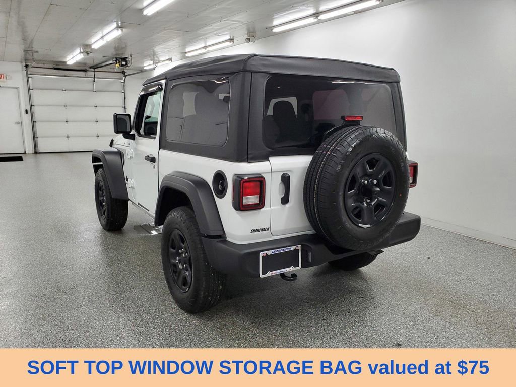 Used 2025 Jeep Wrangler Sport AWD/4WD image 7
