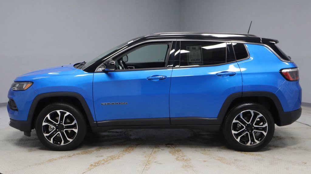 Used 2022 Jeep Compass Limited image 8