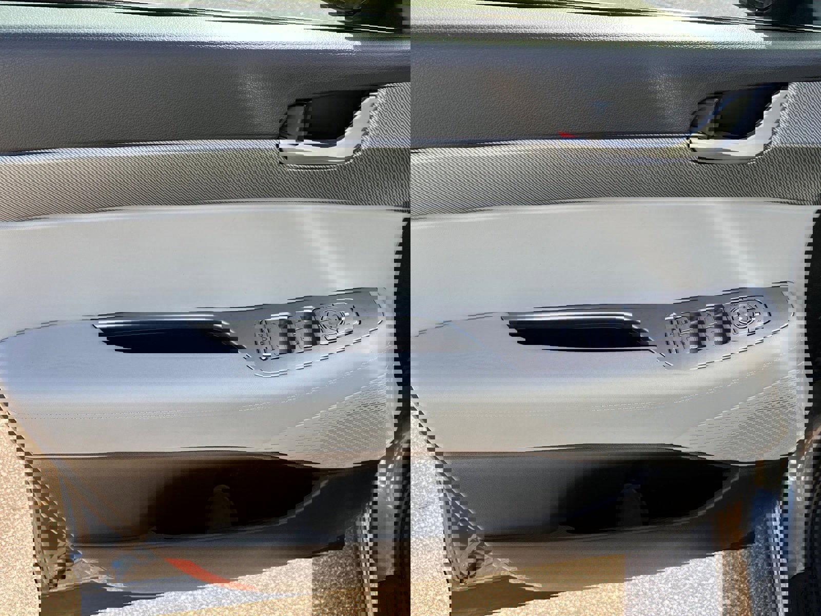 Used 2023 Hyundai Palisade SEL w/ Cargo Package image 11