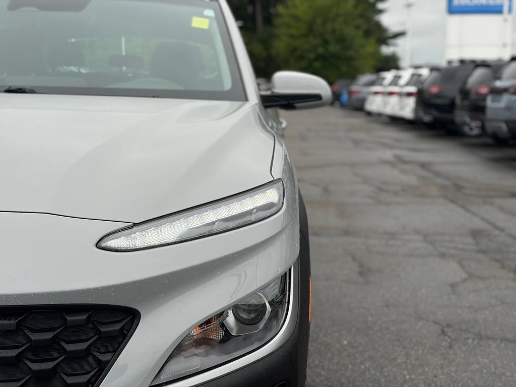 Used 2022 Hyundai Kona SE AWD/4WD image 4