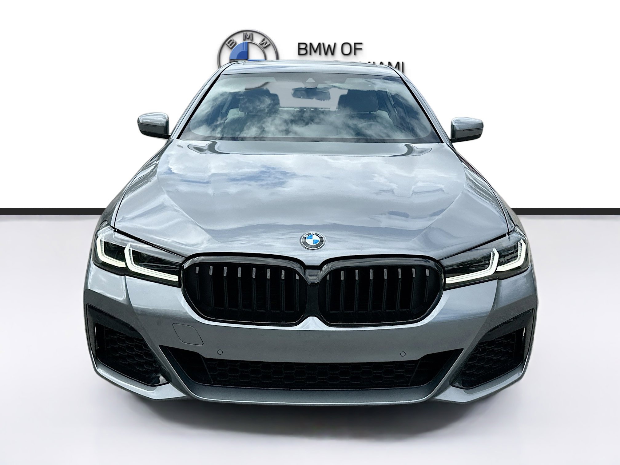 Certified 2023 BMW 540i w/ M Sport Package image 2