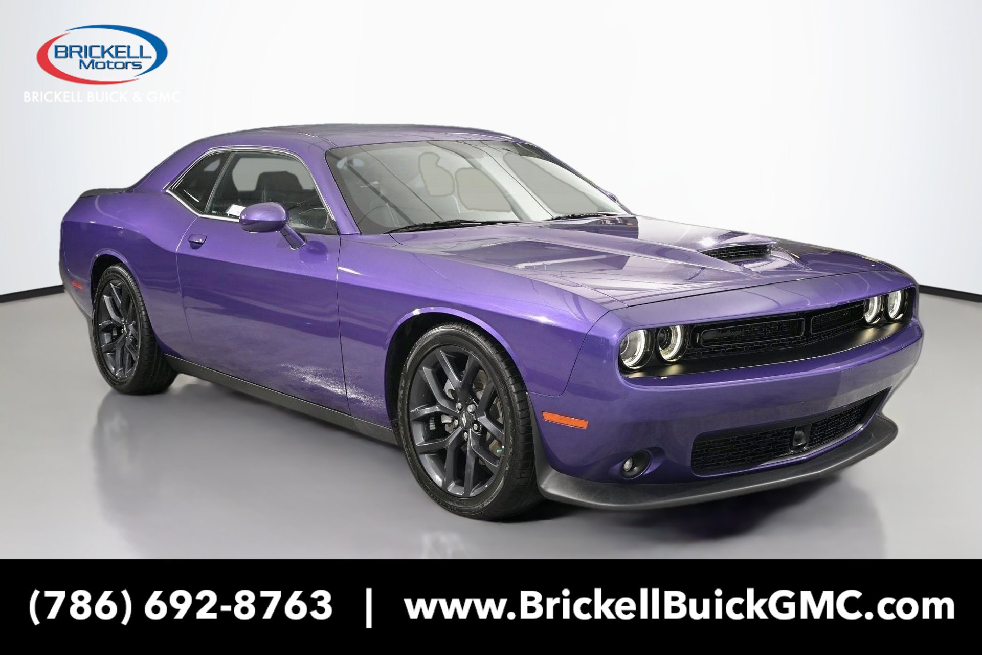 Used 2023 Dodge Challenger GT w/ Plus Package RWD image 8