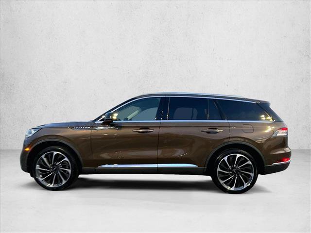 Used 2022 Lincoln Aviator Reserve w/ Equipment Group 201A AWD/4WD image 6