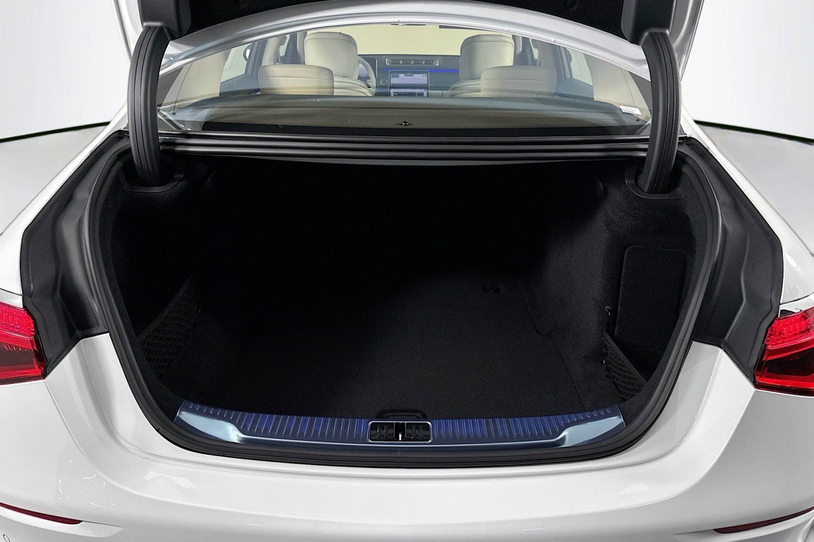 New 2026 Mercedes-Benz S 580 4MATIC Sedan image 22