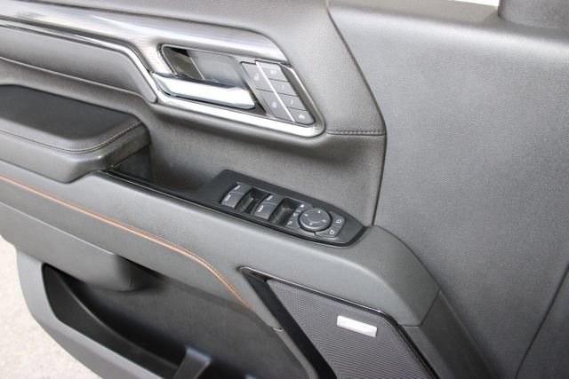 Used 2024 GMC Sierra 2500 AT4 w/ AT4 Premium Plus Package AWD/4WD image 21