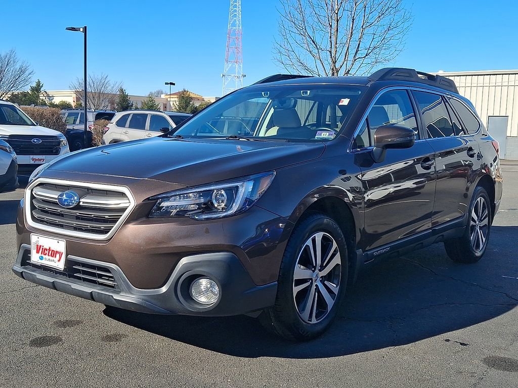Used 2019 Subaru Outback 3.6R Limited image 3