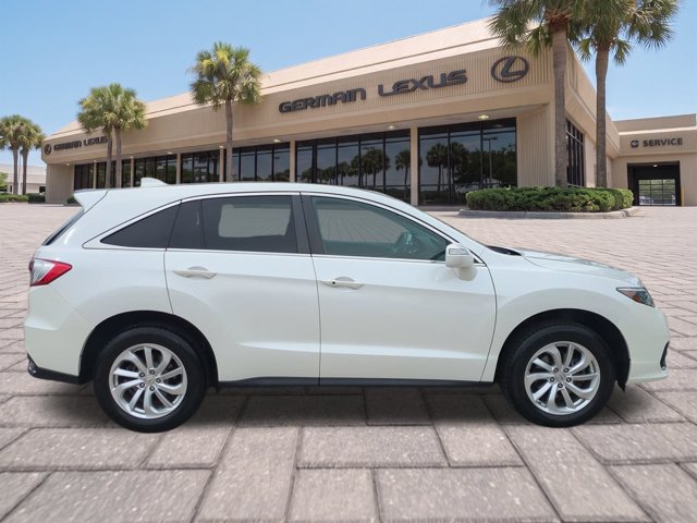 Used 2018 Acura RDX w/ Technology Package AWD/4WD image 3