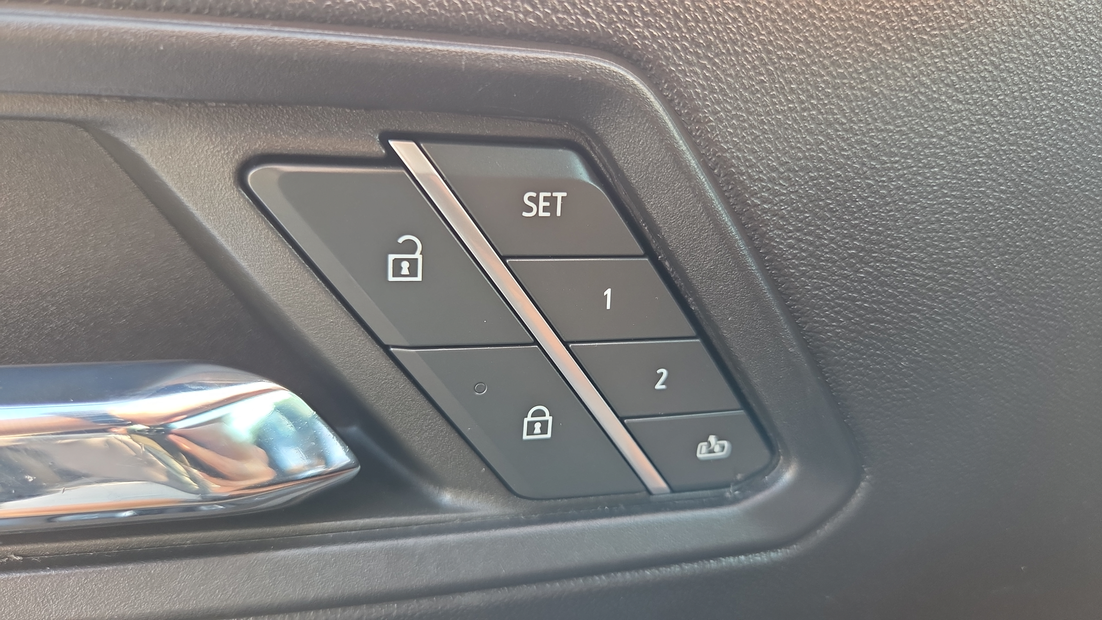 Used 2023 GMC Canyon Denali AWD/4WD image 31