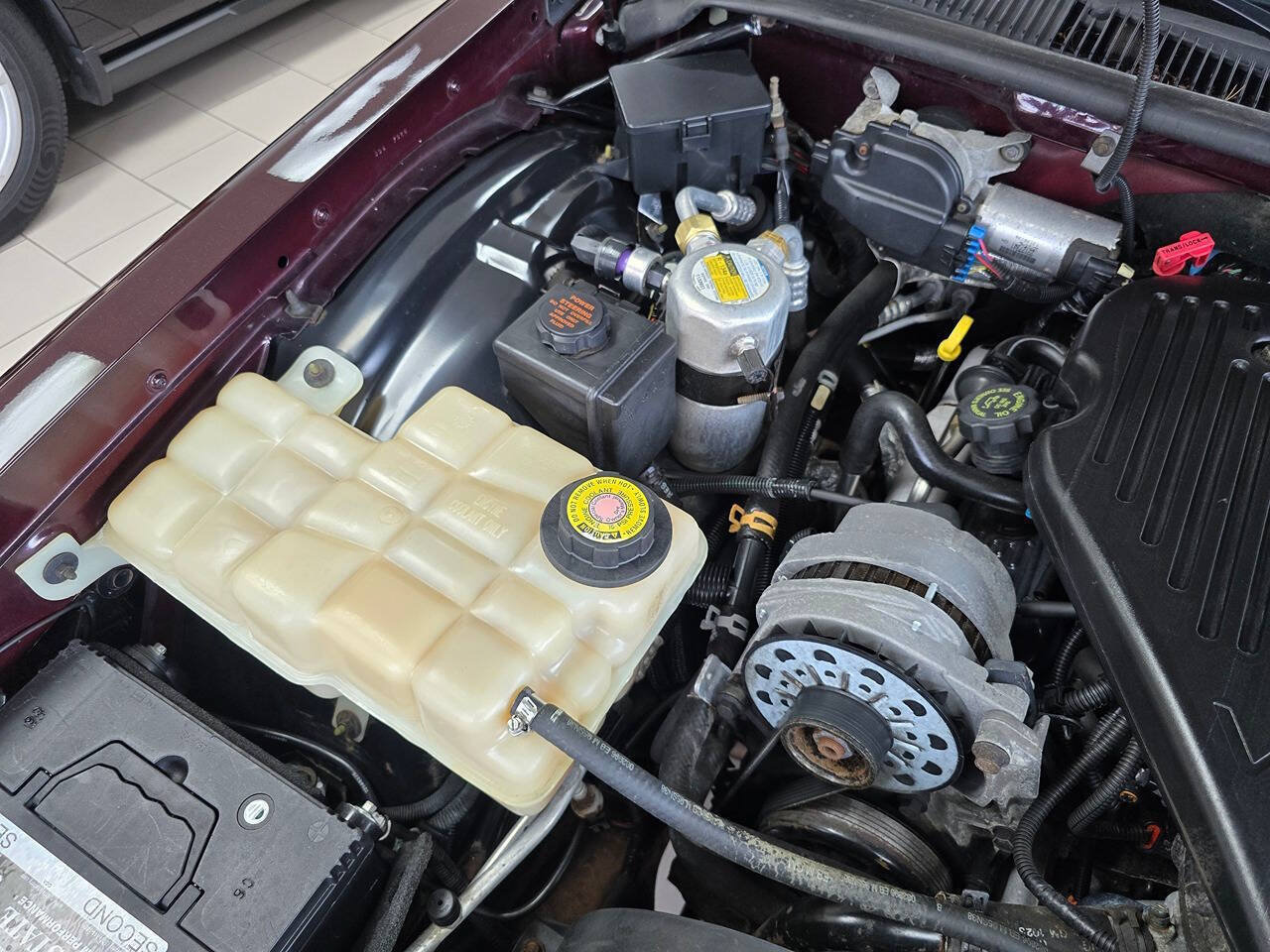 Used 1996 Buick Roadmaster Sedan RWD image 50