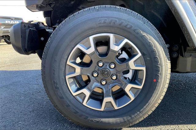 New 2026 Jeep Gladiator Sahara image 12