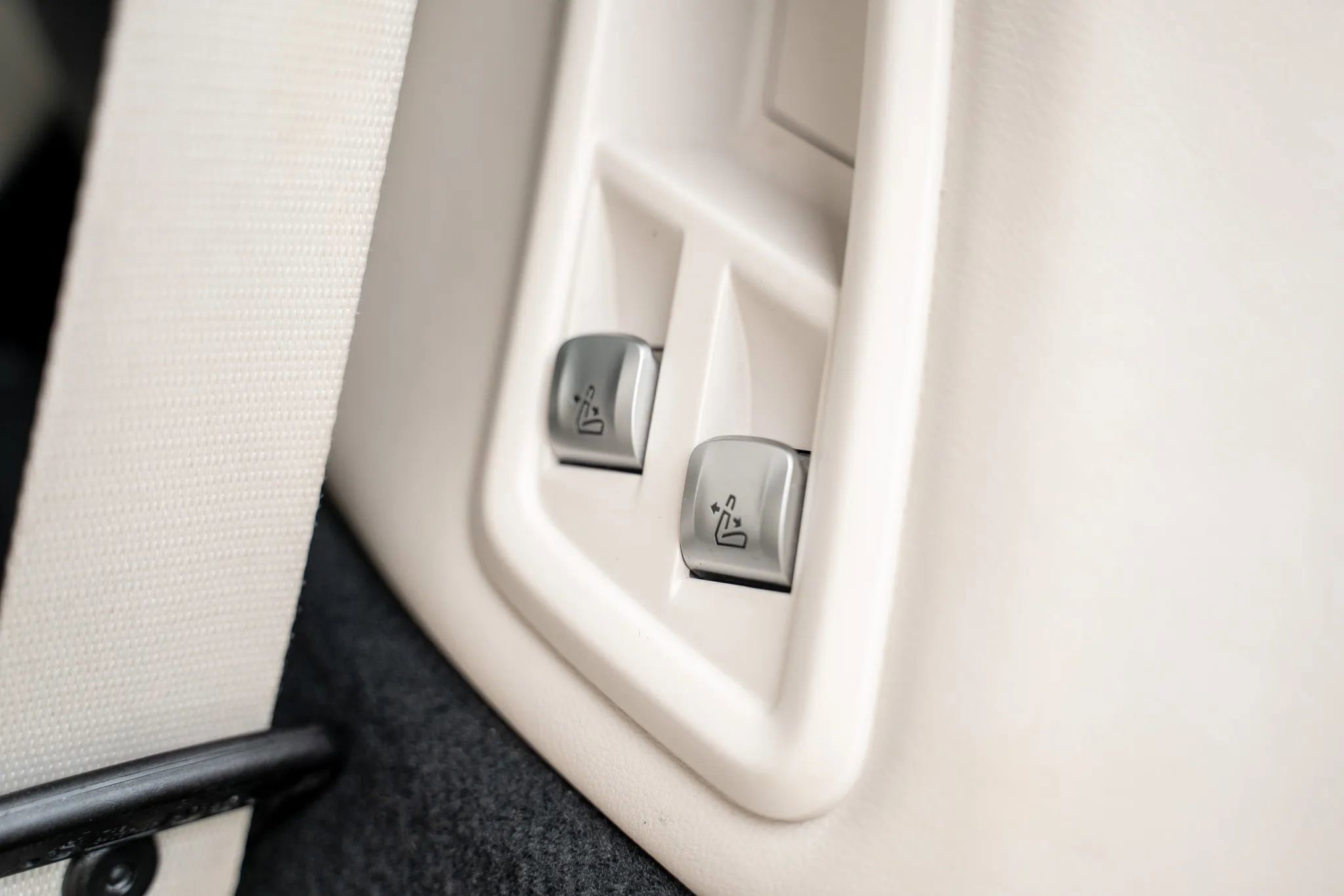 Used 2021 BMW X7 xDrive40i image 11