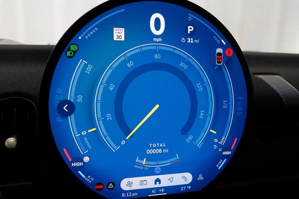 New 2026 MINI Cooper 2-Door Hardtop image 8