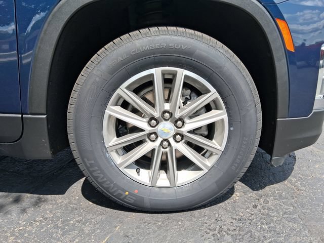 Used 2023 Chevrolet Traverse LT w/ LPO, Floor Liner Package AWD/4WD image 8