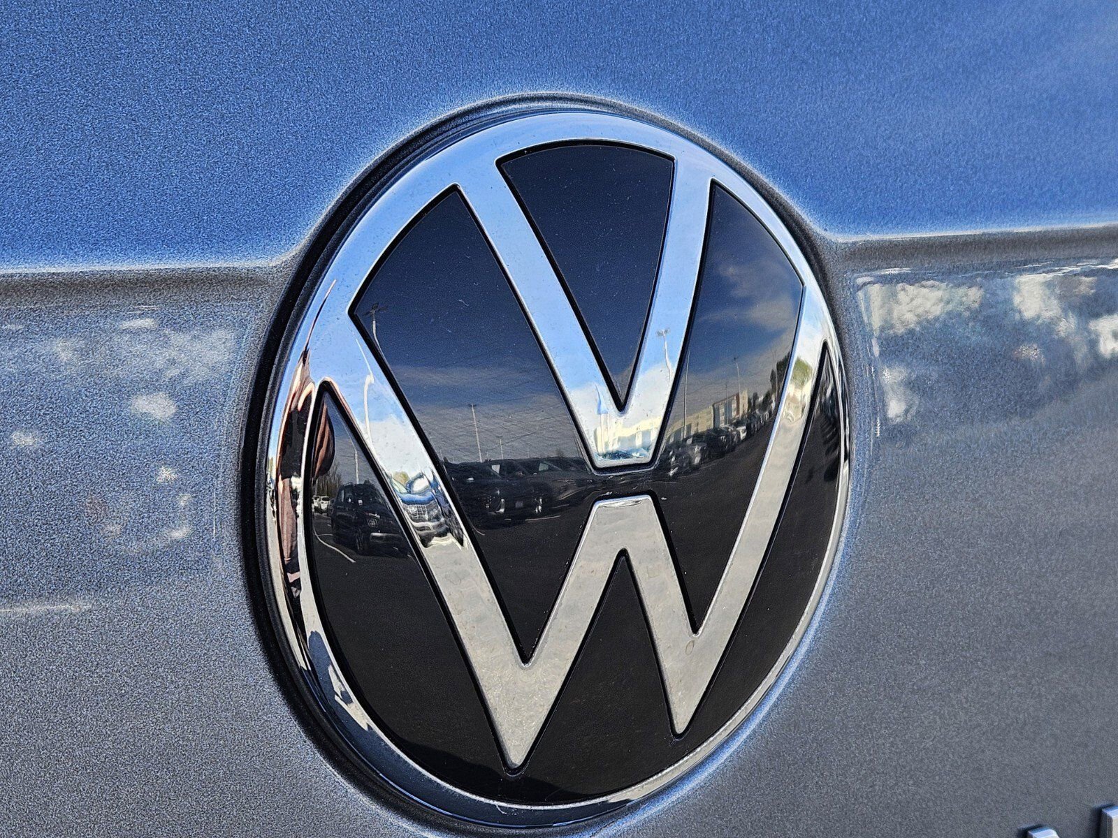 Used 2024 Volkswagen Tiguan SE image 15