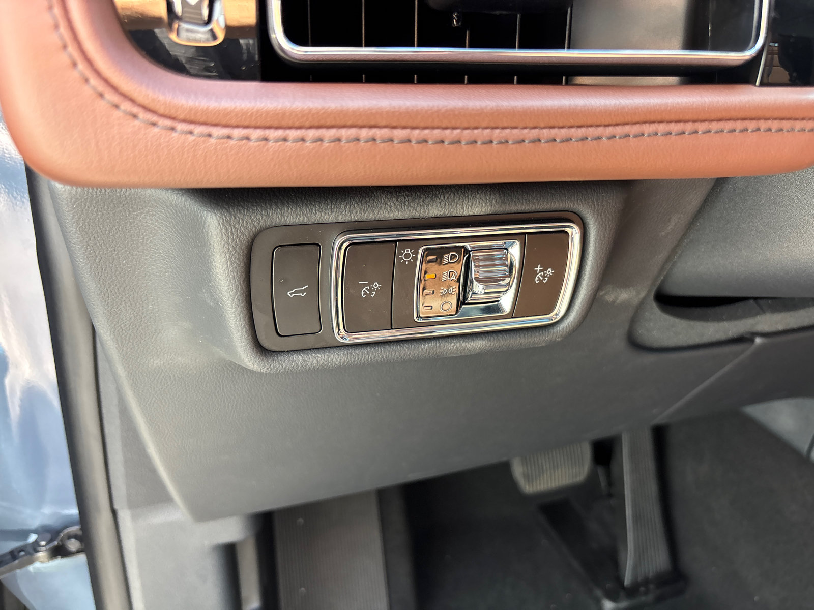 New 2026 Lincoln Aviator Reserve AWD/4WD image 14