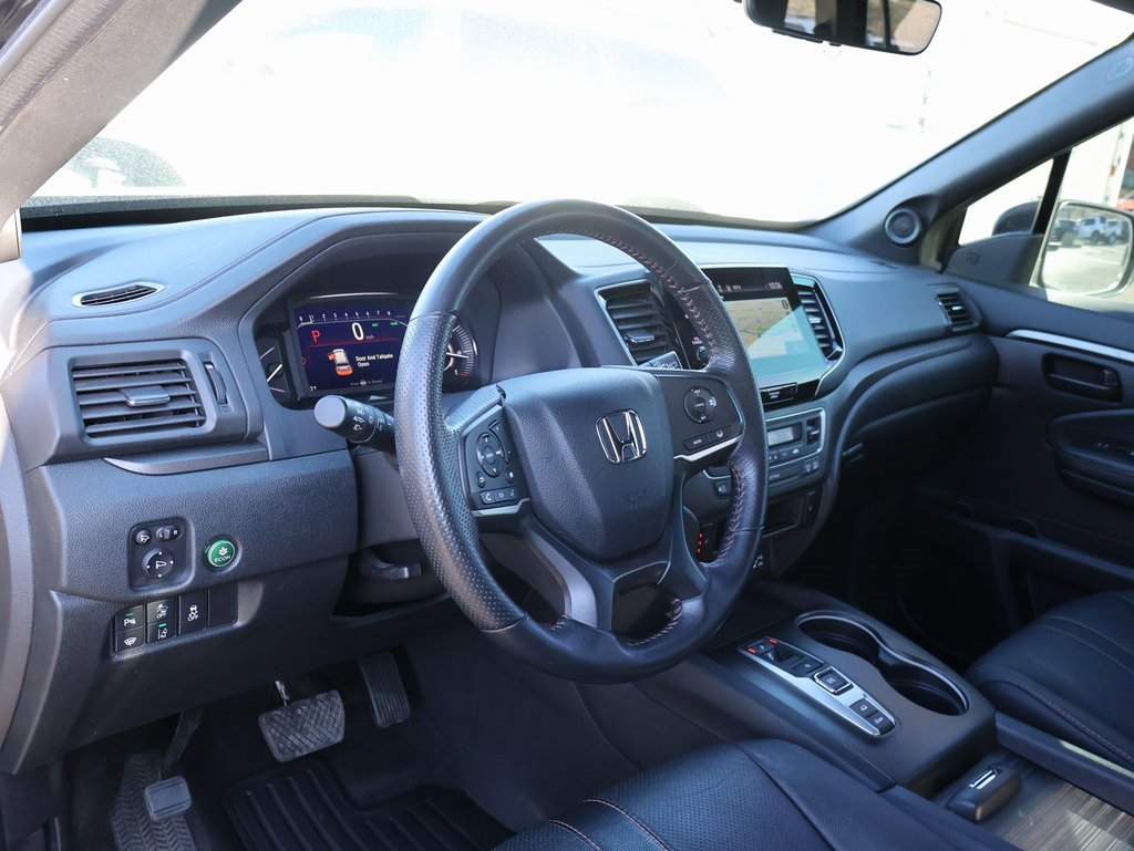 Certified 2022 Honda Passport TrailSport image 17