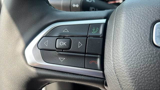 Used 2025 Jeep Compass Limited AWD/4WD image 28
