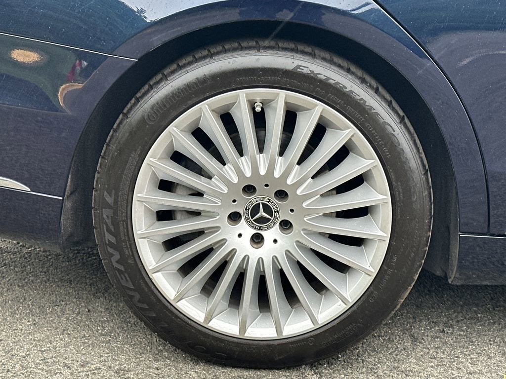 Used 2019 Mercedes-Benz S 560 4MATIC Sedan image 9