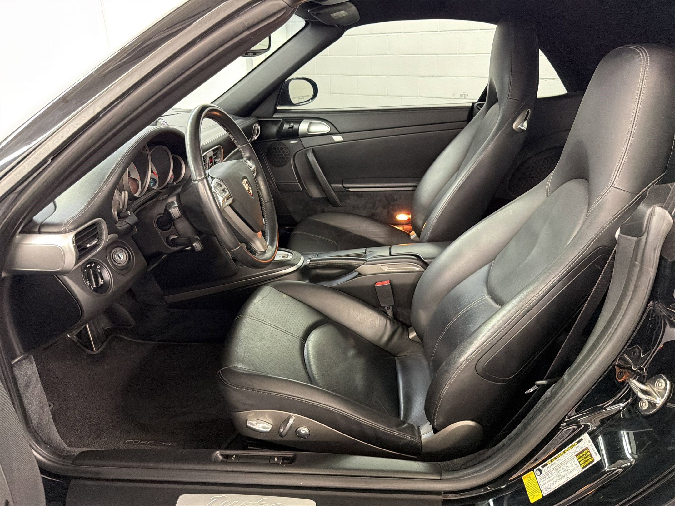 Used 2008 Porsche 911 Turbo AWD/4WD image 5