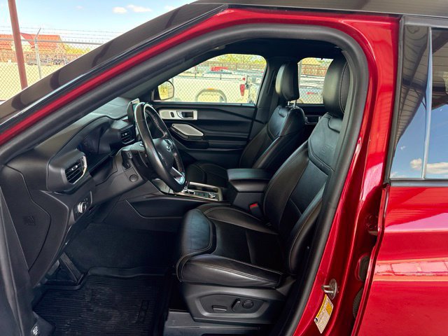 Used 2022 Ford Explorer ST w/ Equipment Group 401A AWD/4WD image 13