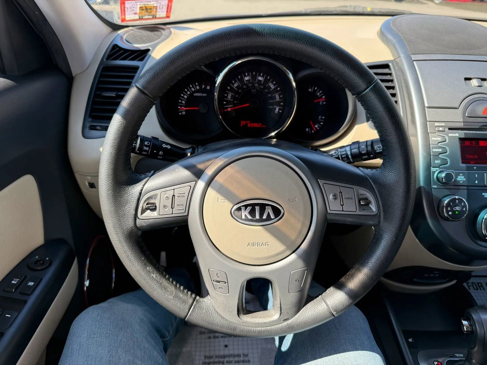 Used 2011 Kia Soul ! FWD image 23