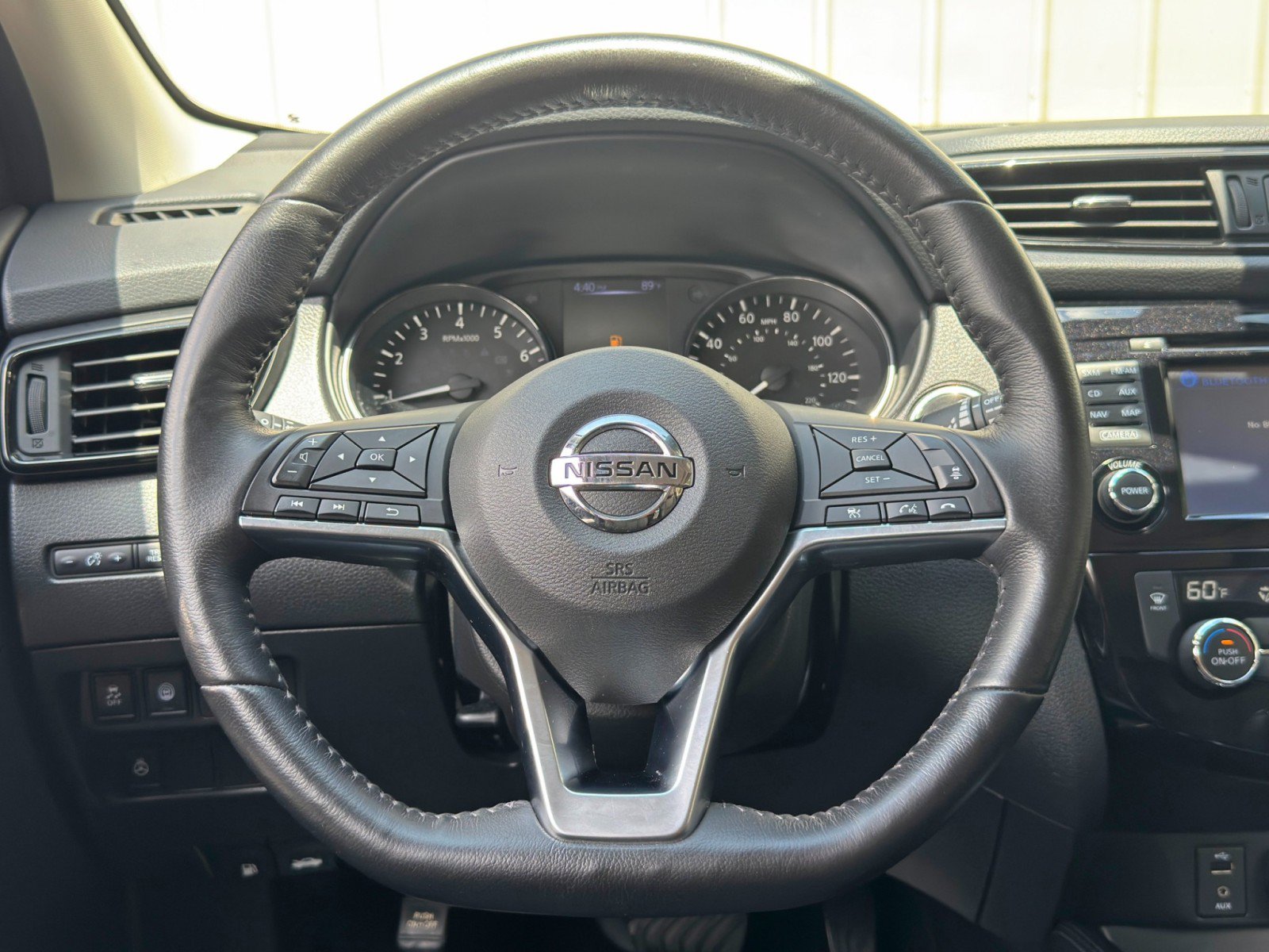 Used 2018 Nissan Rogue Sport SL w/ SL Premium Package FWD image 19