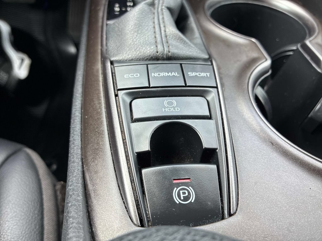 Used 2024 Toyota Camry XSE FWD image 28