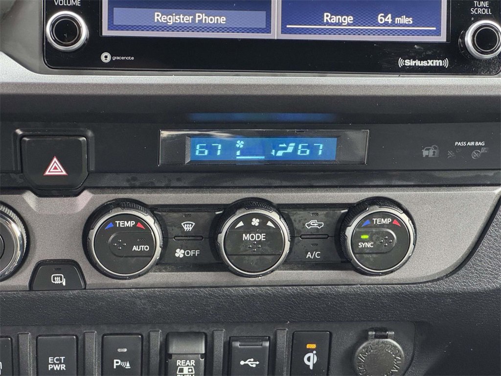 Used 2023 Toyota Tacoma TRD Off-Road image 5