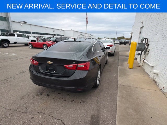 Used 2016 Chevrolet Malibu LT FWD image 8