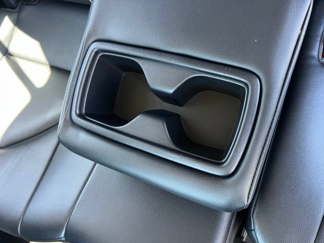 Used 2023 Toyota Highlander XLE FWD image 18