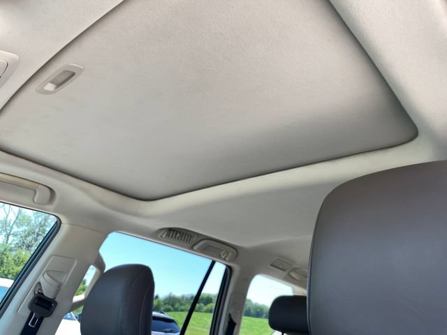 Used 2016 Lexus GX 460 w/ Premium Package AWD/4WD image 27