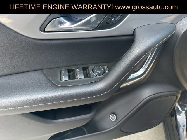 Used 2022 Chevrolet Blazer LT AWD/4WD image 15