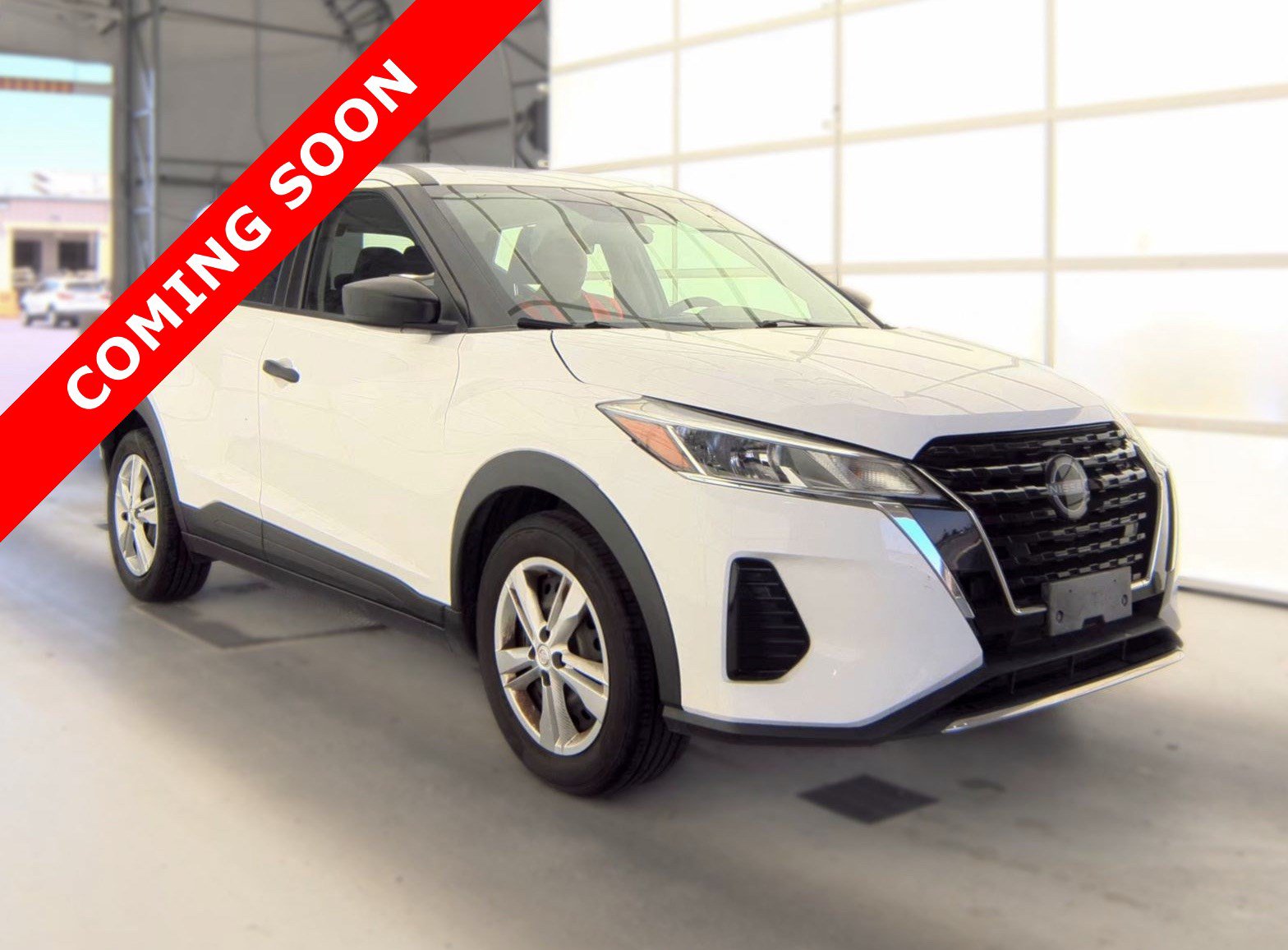 Used 2023 Nissan Kicks S FWD image 3