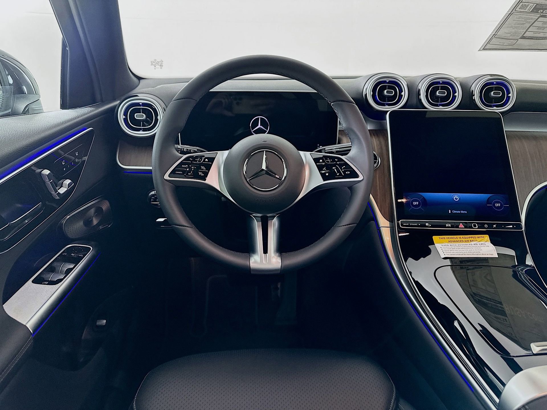 New 2026 Mercedes-Benz GLC 300 image 25