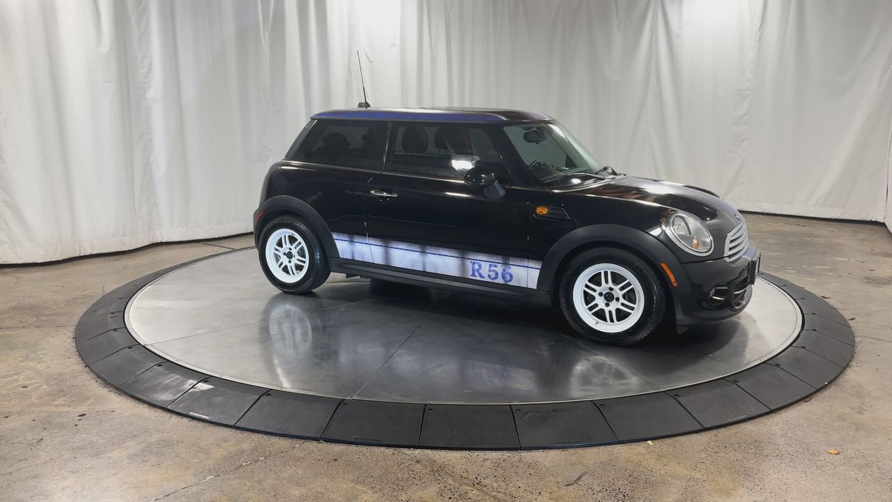 Used 2013 MINI Cooper Hardtop image 2