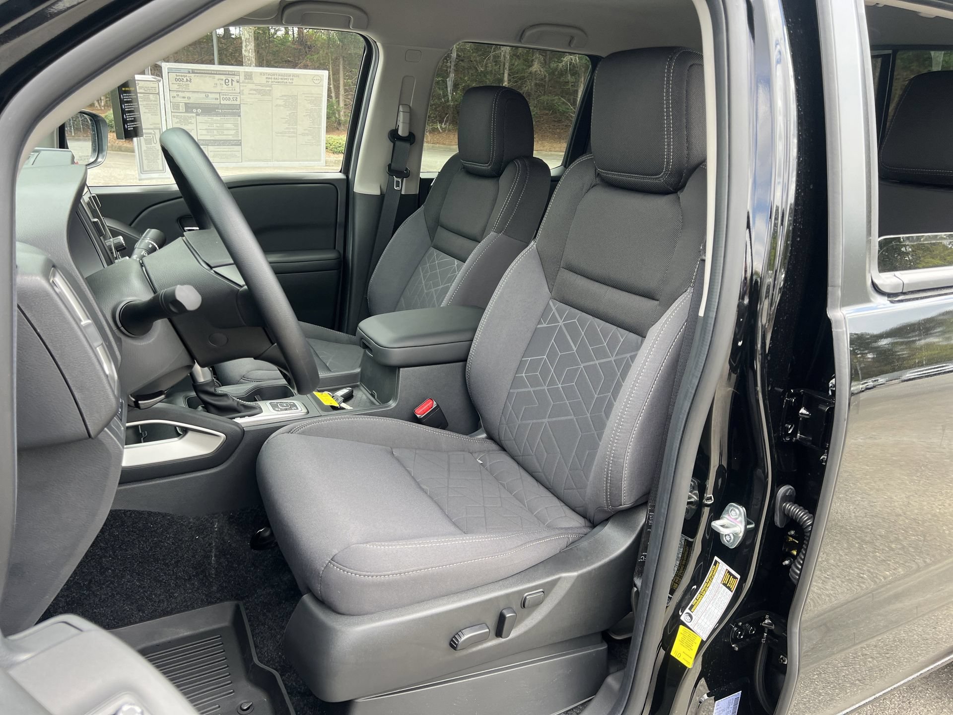 New 2026 Nissan Frontier SV w/ Tow Package AWD/4WD image 14
