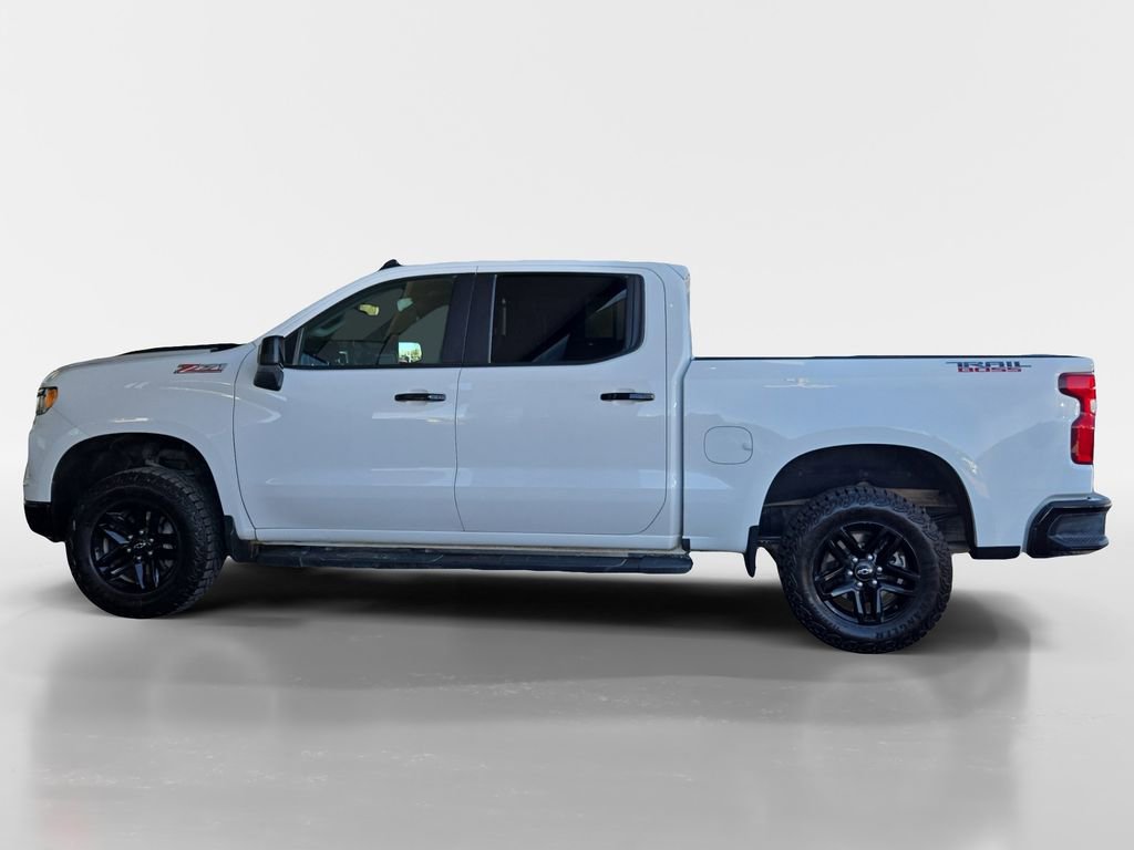 Used 2024 Chevrolet Silverado 1500 LT Trail Boss w/ Protection Package image 2