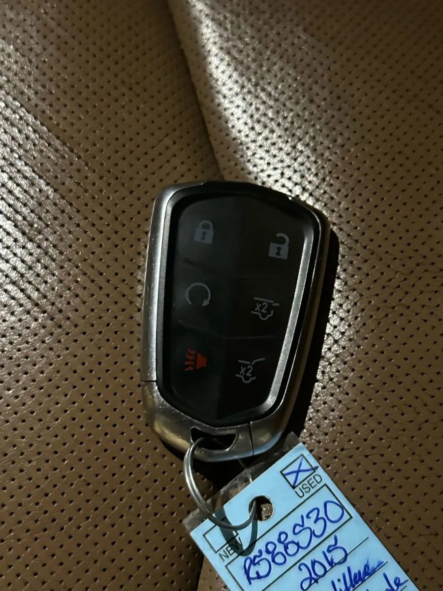 Used 2015 Cadillac Escalade Platinum image 51