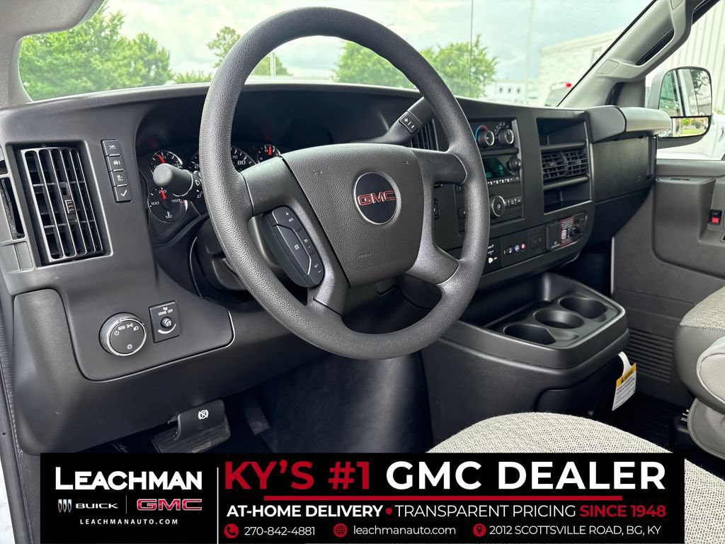 New 2026 GMC Savana 3500 LT w/ LT Preferred Equipment Group RWD image 10