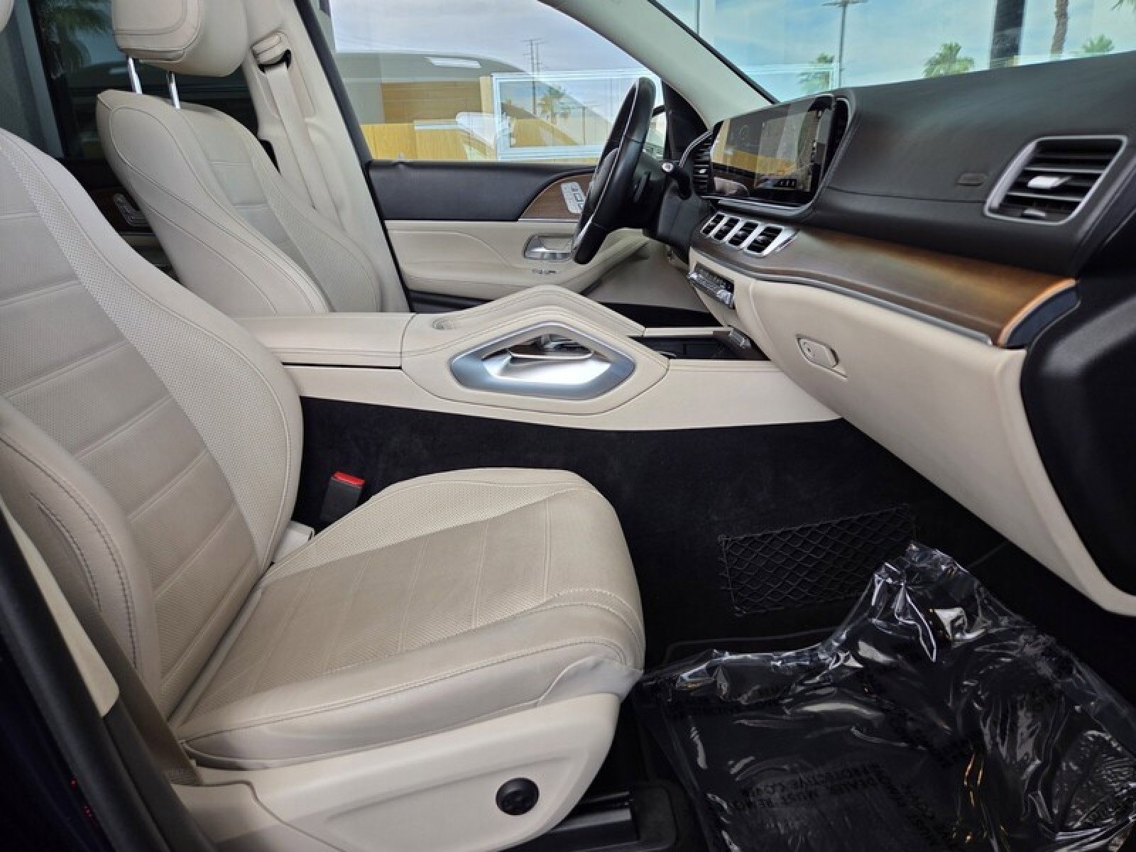 Certified 2021 Mercedes-Benz GLS 450 4MATIC image 21
