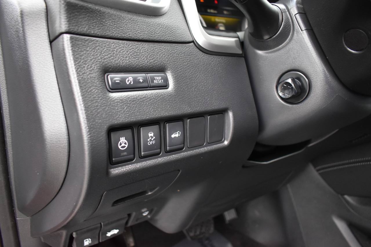 Used 2018 Nissan Murano Platinum FWD image 42