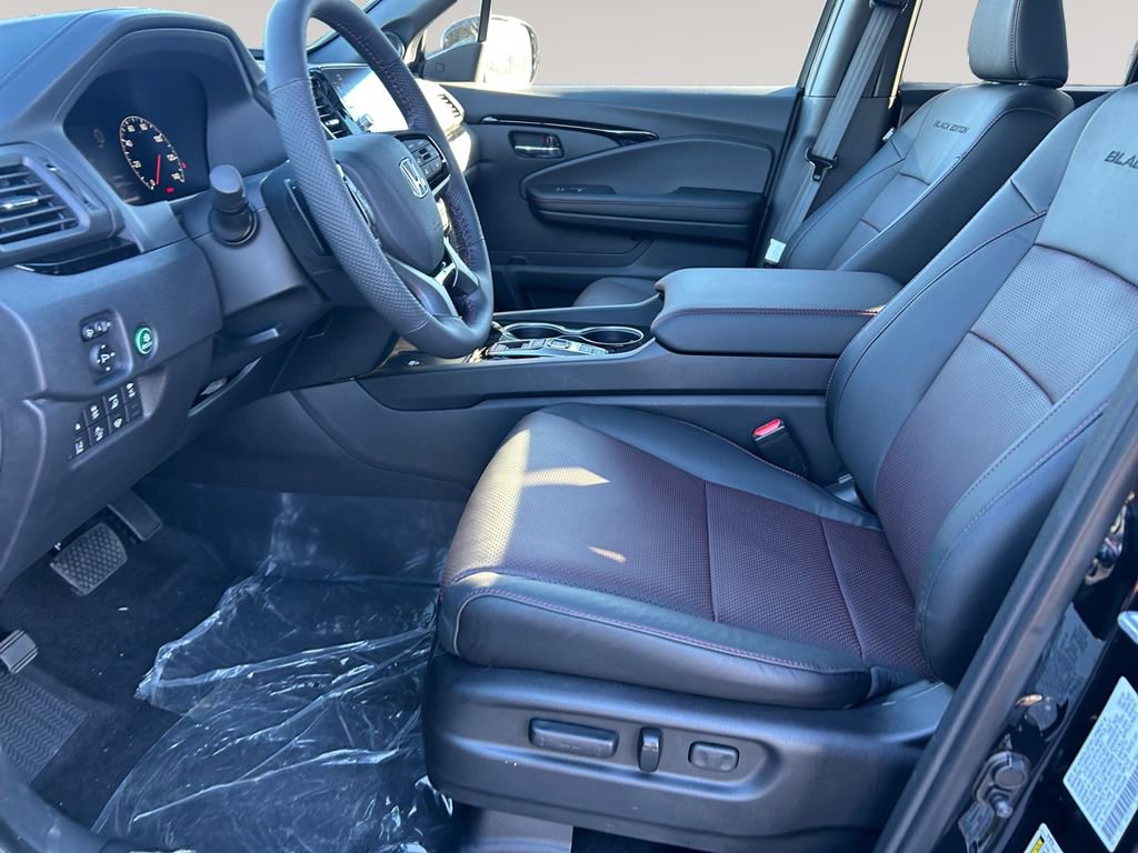 New 2026 Honda Ridgeline Black Edition image 9